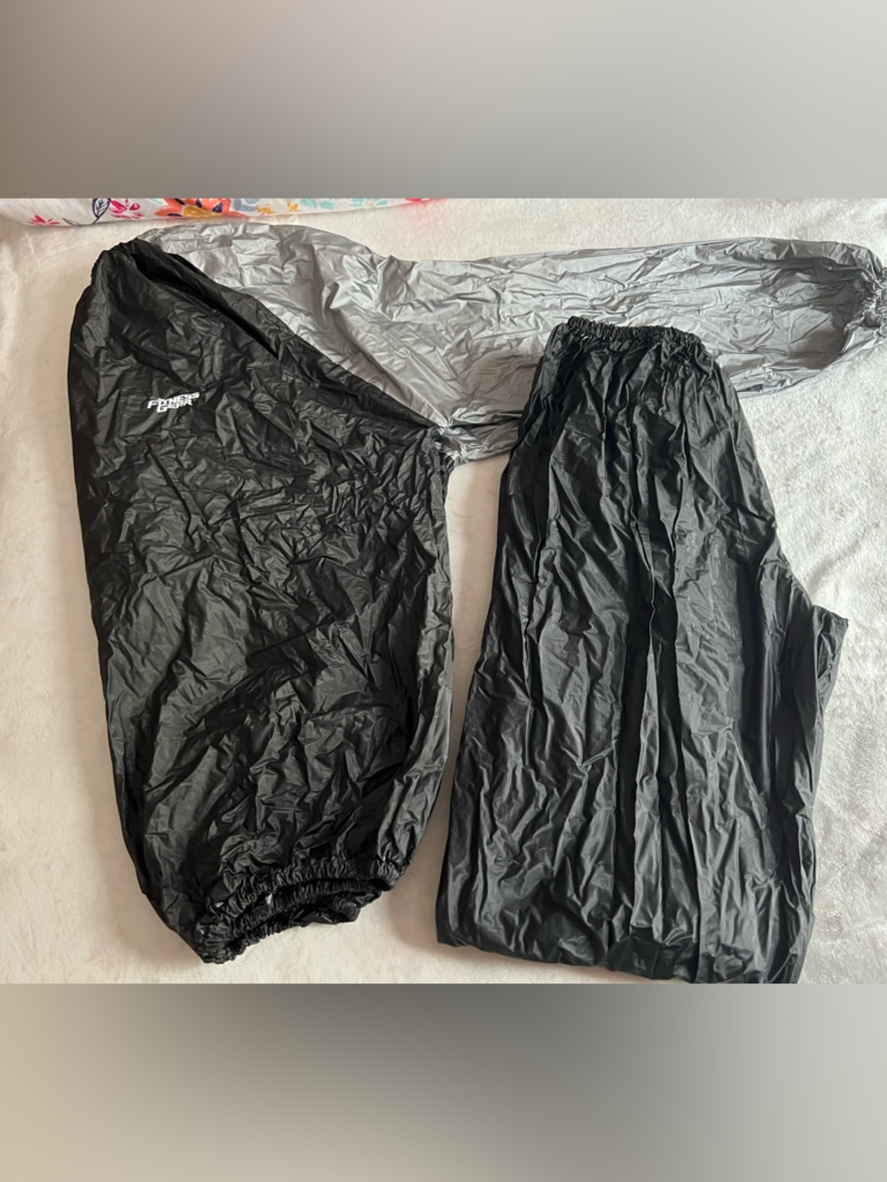 Fitness Gear 2-Pc Sauna Suit Workout Gym Running Waterproof Unisex L/XL 100% PVC